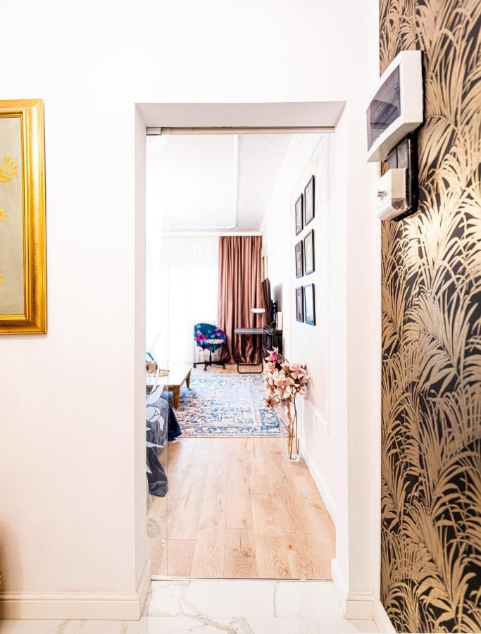 The Artist - Ultracentral Designer Apartment Bükreş Dış mekan fotoğraf